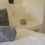 Nyaraló Magma & Tefra